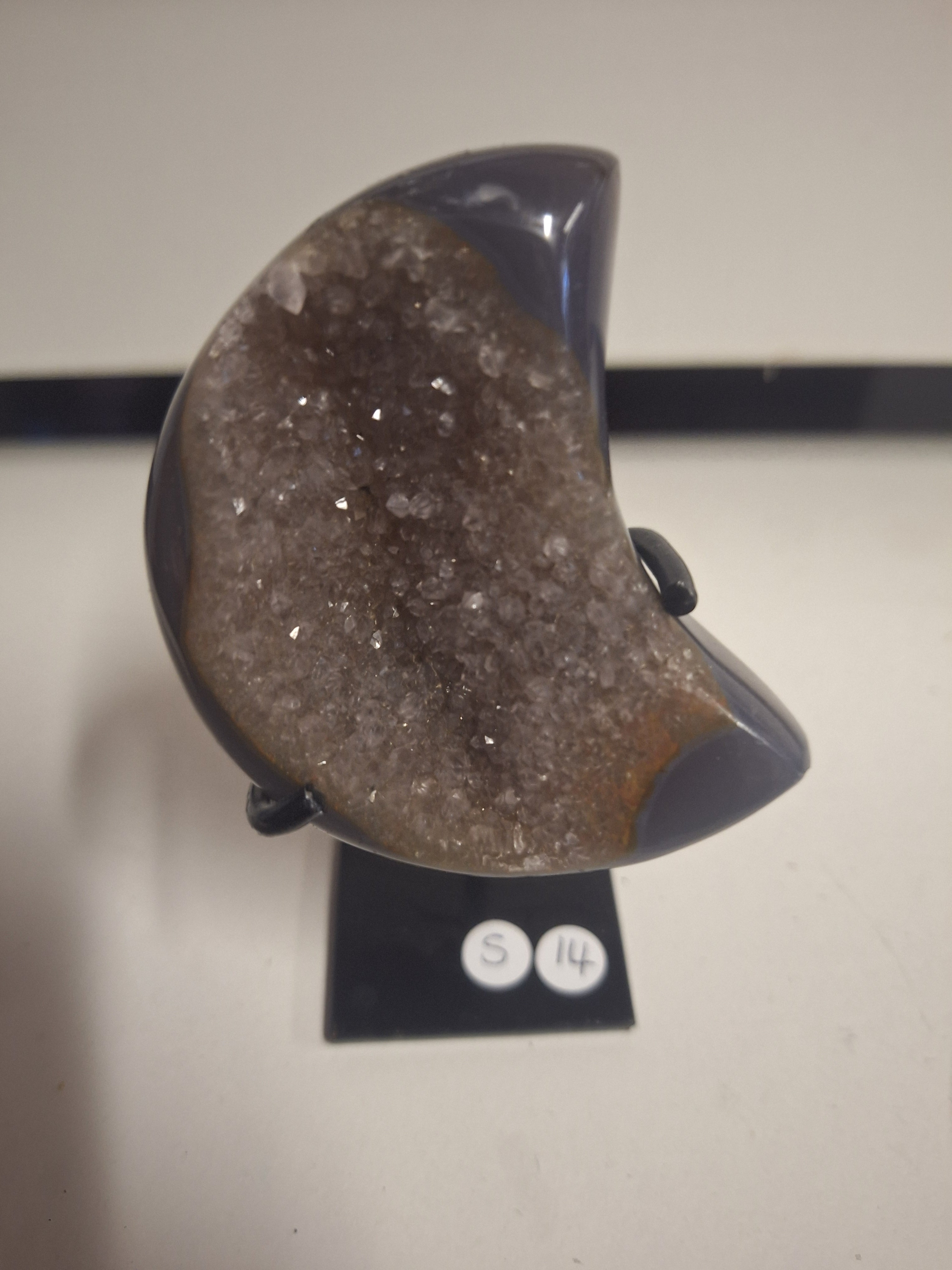 Agate Moons (stands included)