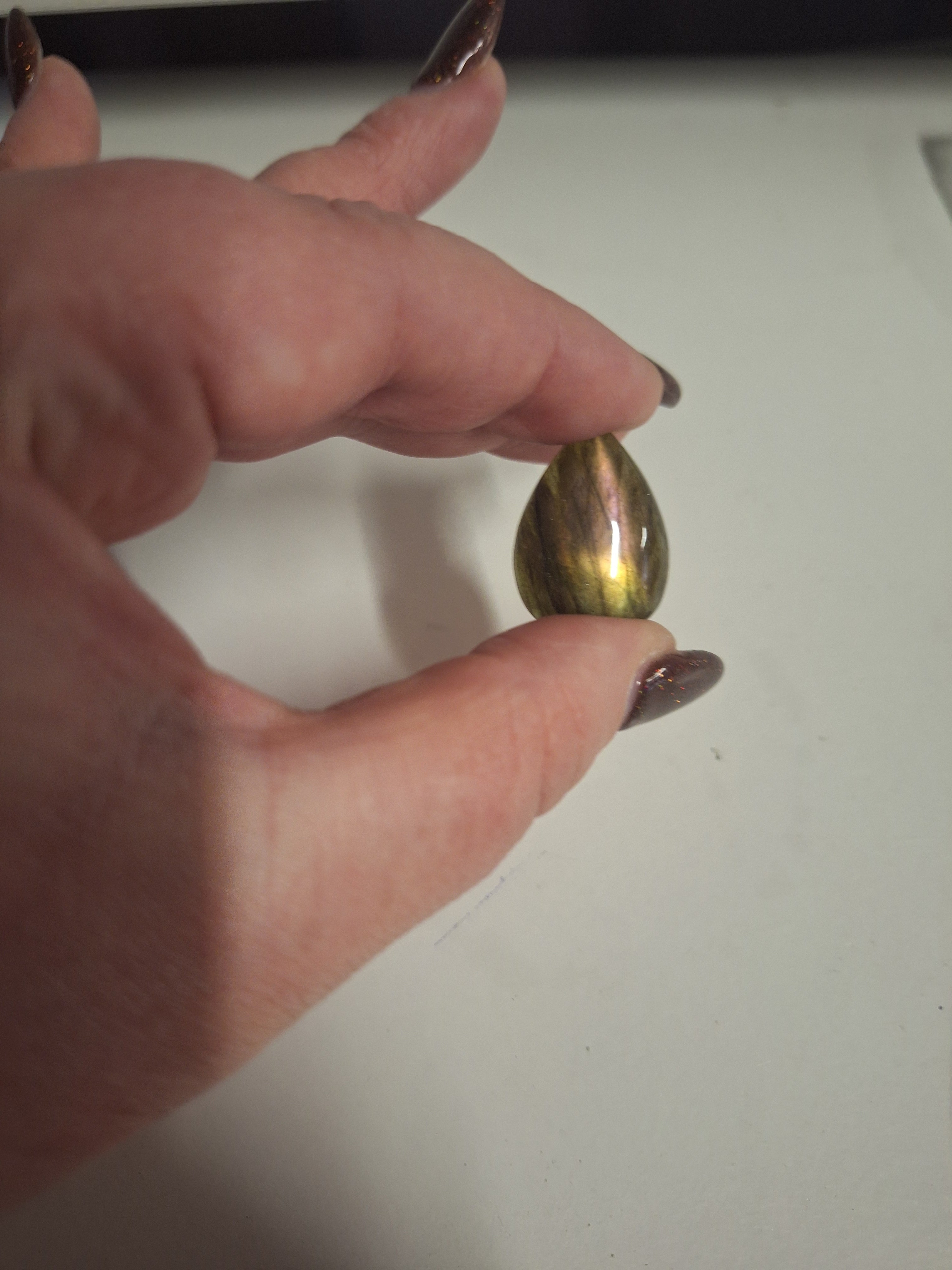 Minature carvings including tumble stones